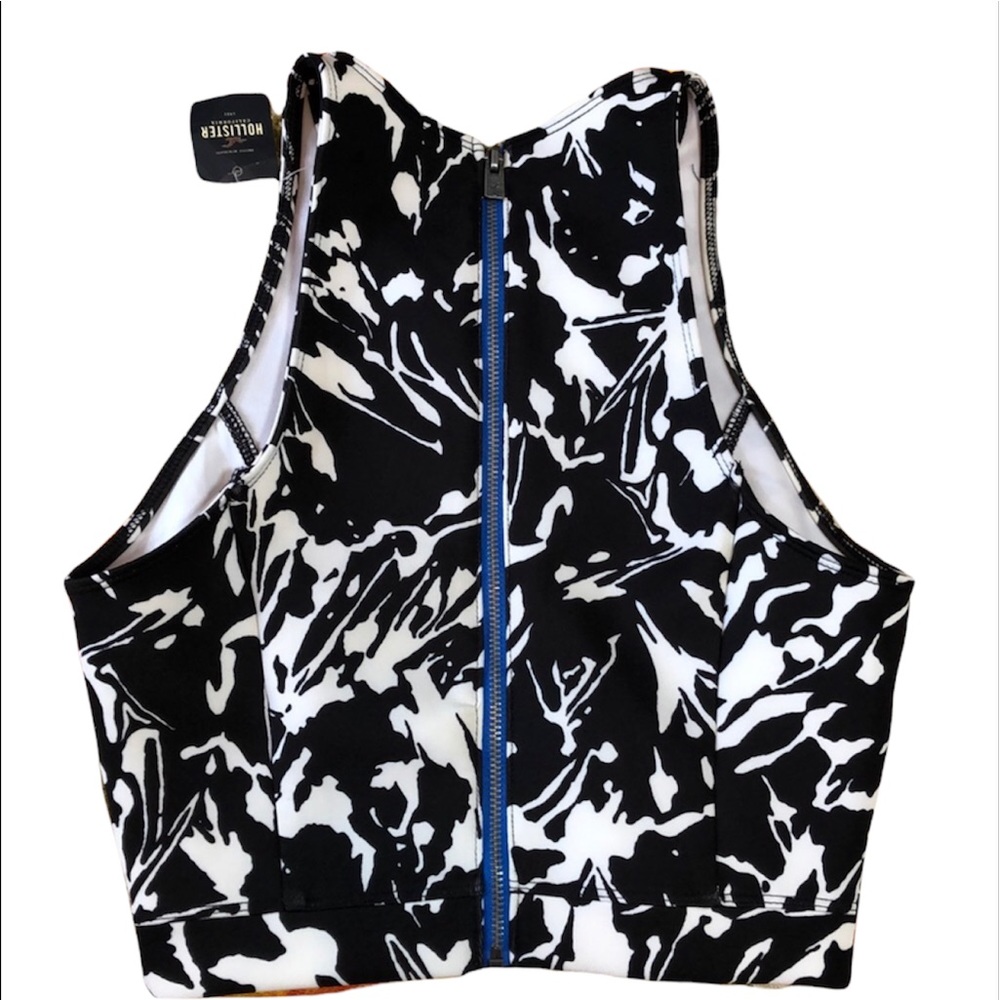 HOLLISTER TOP NWT - Picture 2 of 8